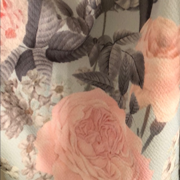 Small blue floral romper - Picture 2 of 2